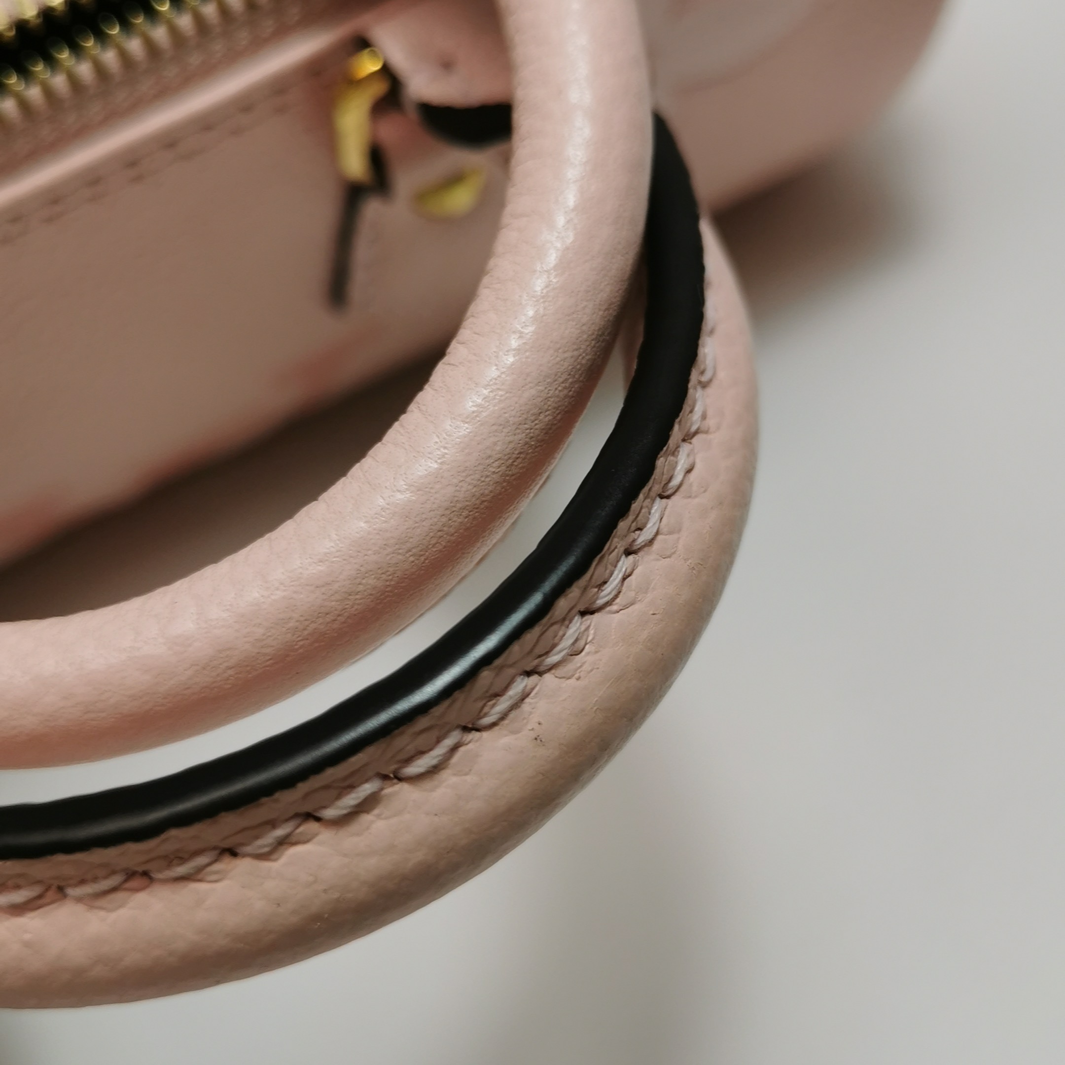 Louis Vuitton(LV) Papillon Handbag Bicolor Monogram Empreinte Giant BB — photo 13 of 14