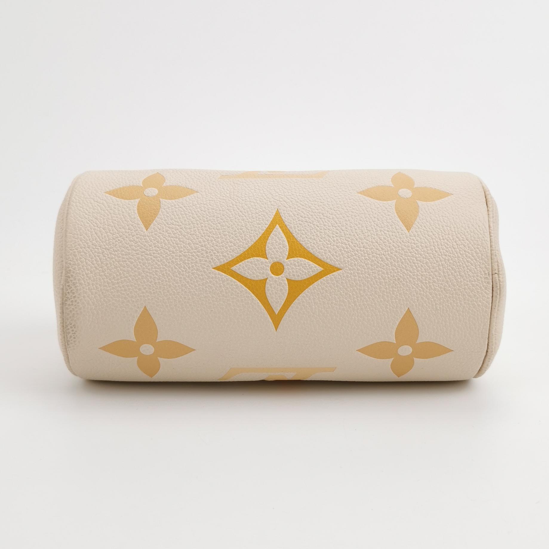 Louis Vuitton Papillon Handbag Bicolor Monogram Empreinte Giant BB — photo 7 of 14