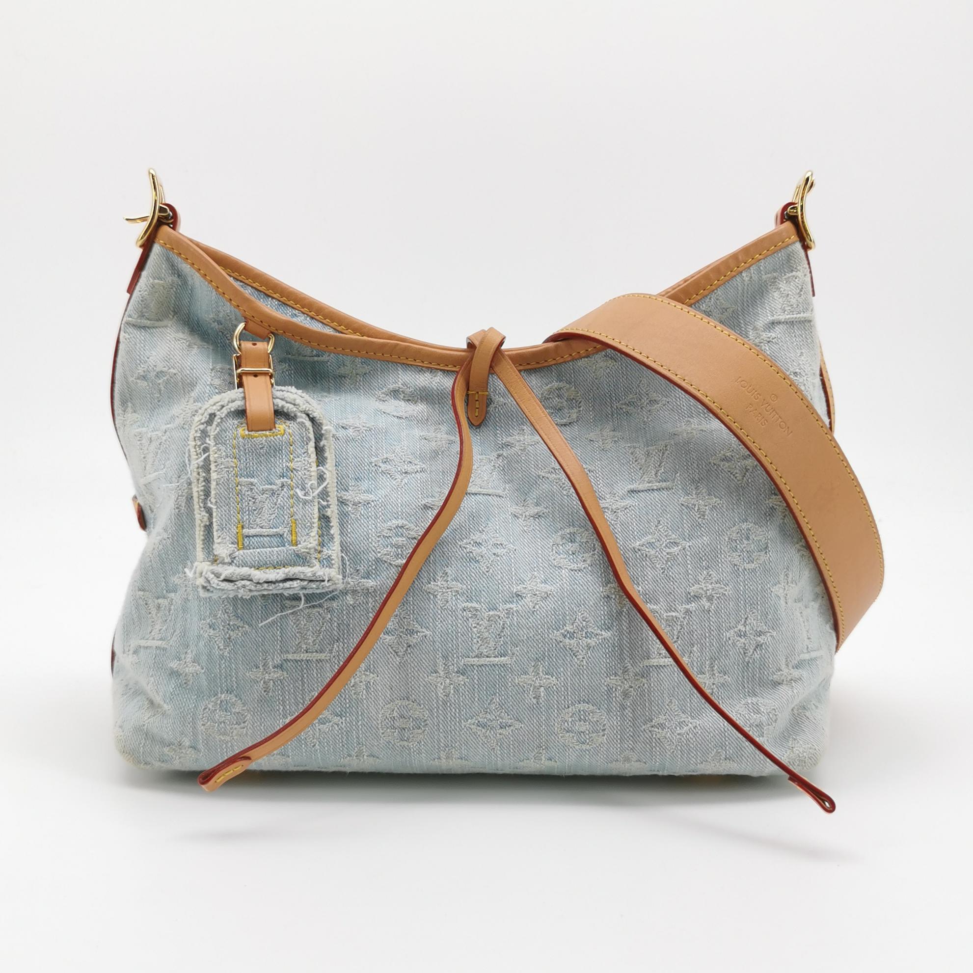 Louis Vuitton(LV) CarryAll Hobo Monogram Denim PM — photo 5 of 25