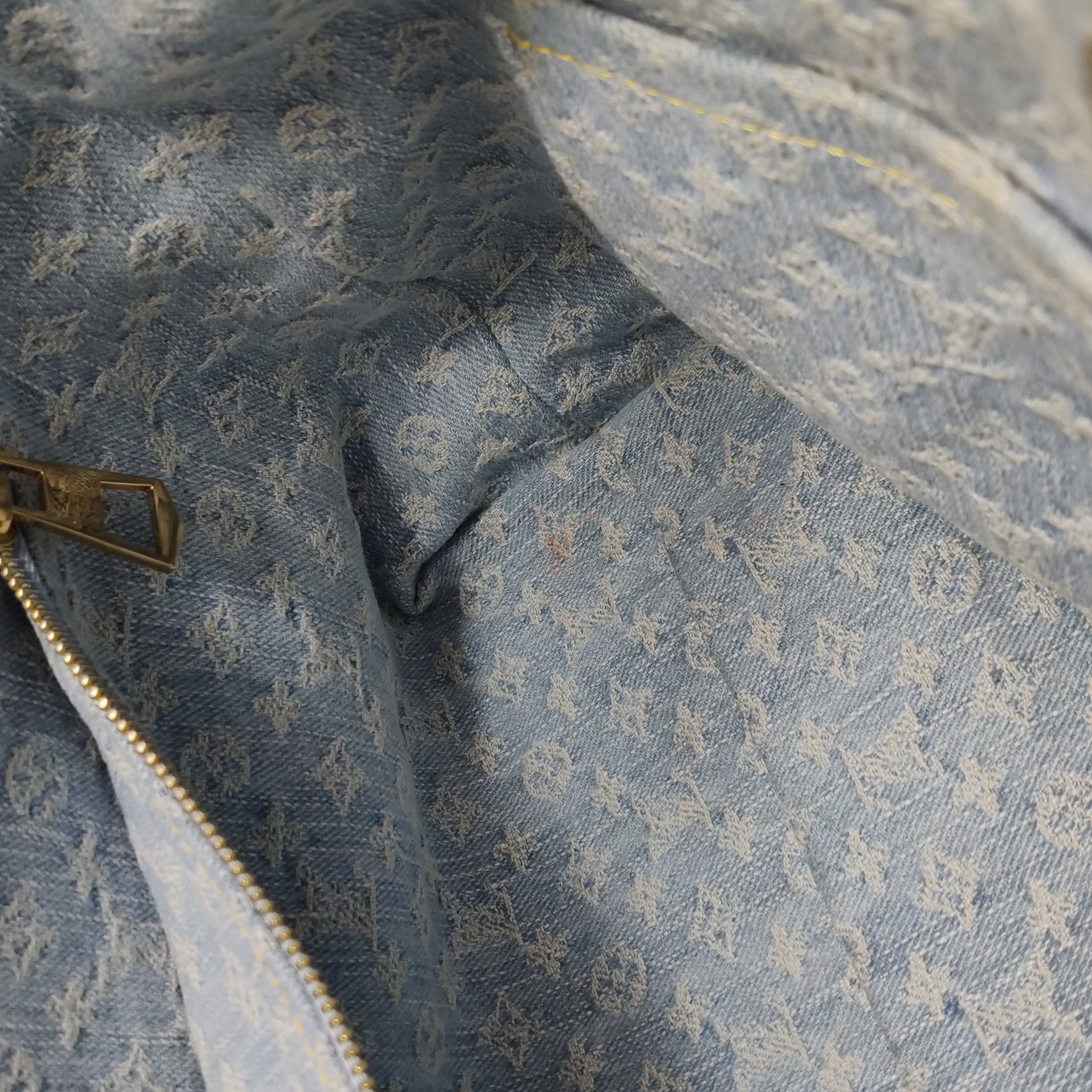 Louis Vuitton(LV) CarryAll Hobo Monogram Denim PM — photo 11 of 25