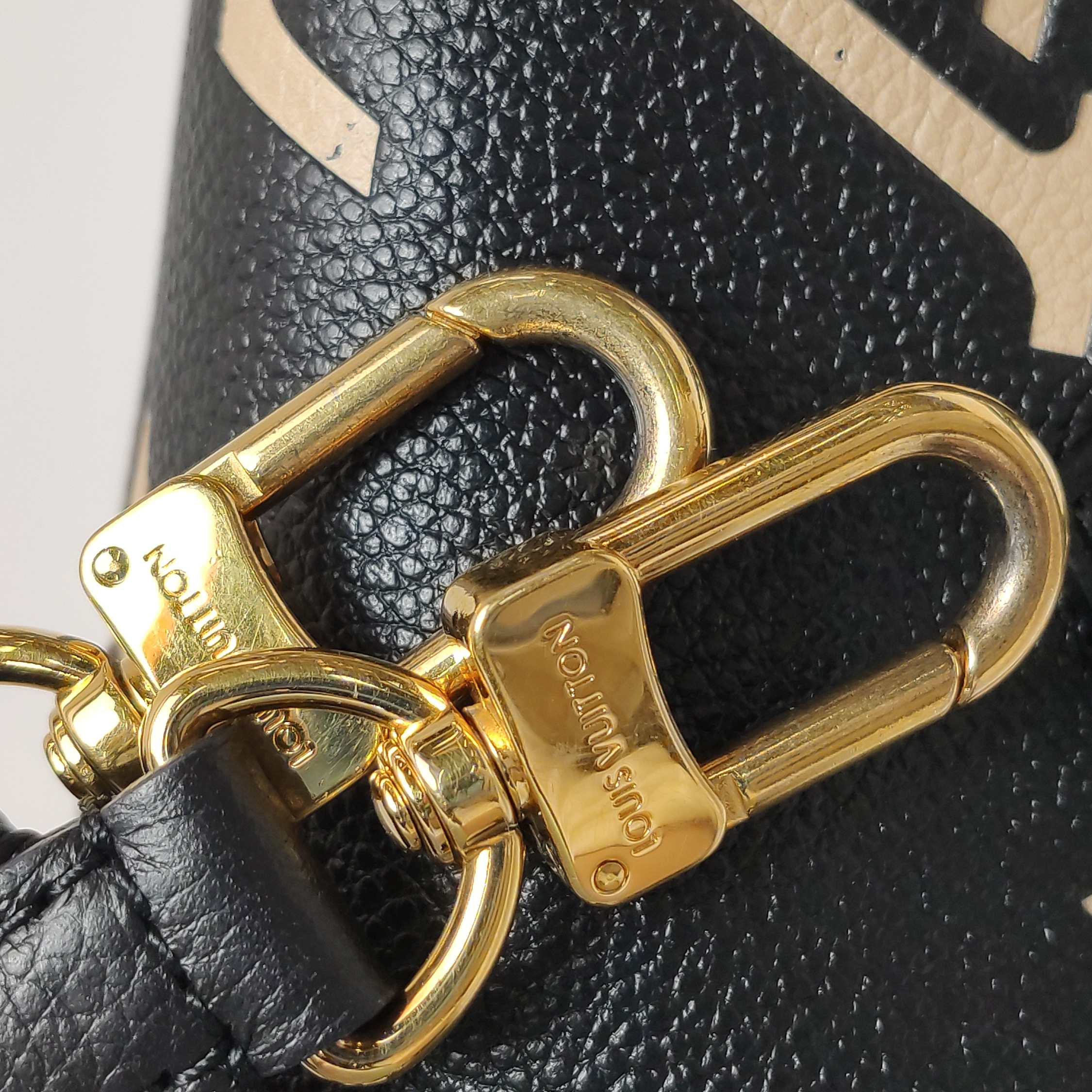 Louis Vuitton(LV) Papillon Handbag Bicolor Monogram Empreinte Giant BB — photo 16 of 16