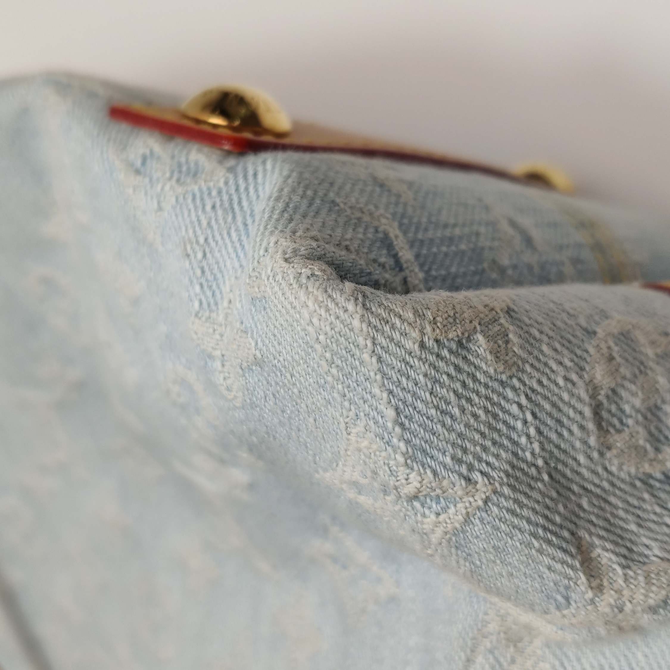 Louis Vuitton(LV) CarryAll Hobo Monogram Denim PM — photo 12 of 25
