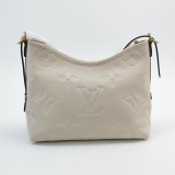 Louis Vuitton(LV) CarryAll Hobo Monogram Empreinte Giant PM — thumbnail 6