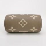Louis Vuitton(LV) Papillon Handbag Bicolor Monogram Empreinte Giant BB — thumbnail 6