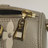 Louis Vuitton(LV) Papillon Handbag Bicolor Monogram Empreinte Giant BB — thumbnail 8
