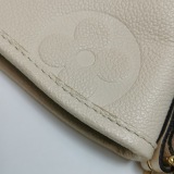 Louis Vuitton(LV) CarryAll Hobo Monogram Empreinte Giant PM — thumbnail 13