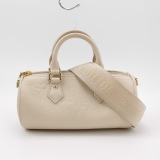 Louis Vuitton(LV) Papillon Handbag Bicolor Monogram Empreinte Giant BB — thumbnail 4