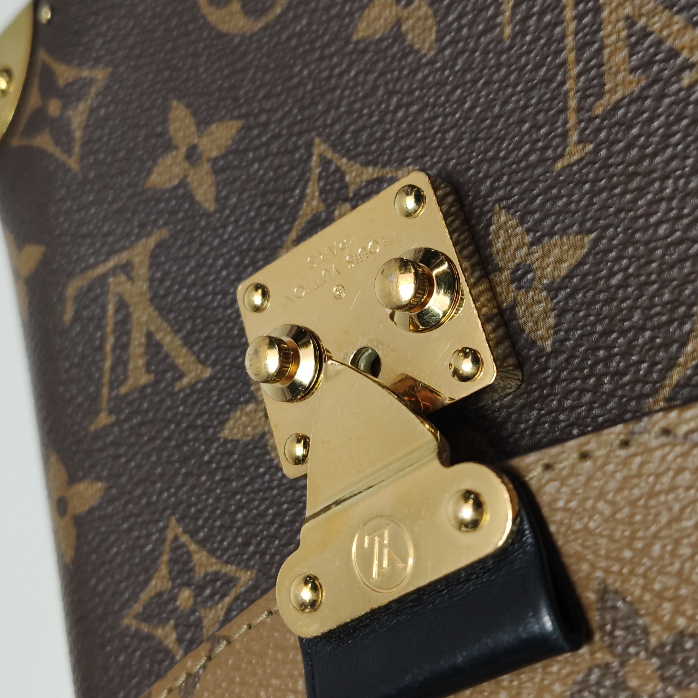 Louis Vuitton(LV) Camera Box NM Handbag Studded Reverse Monogram Canvas — photo 13 of 14
