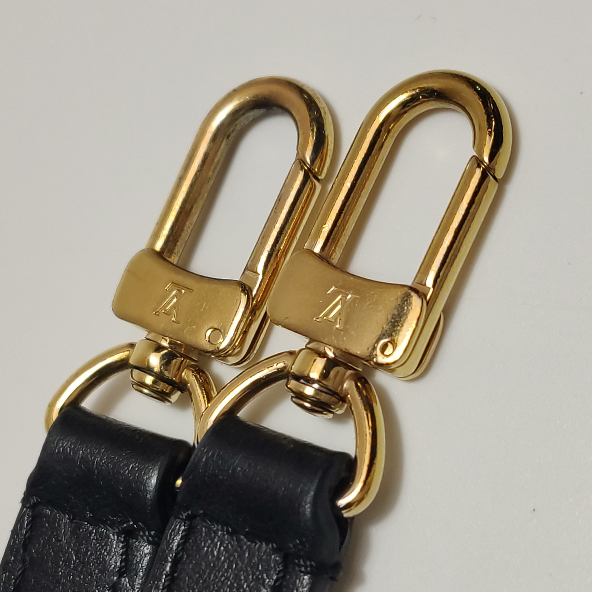 Louis Vuitton(LV) Camera Box NM Handbag Studded Reverse Monogram Canvas — photo 9 of 14