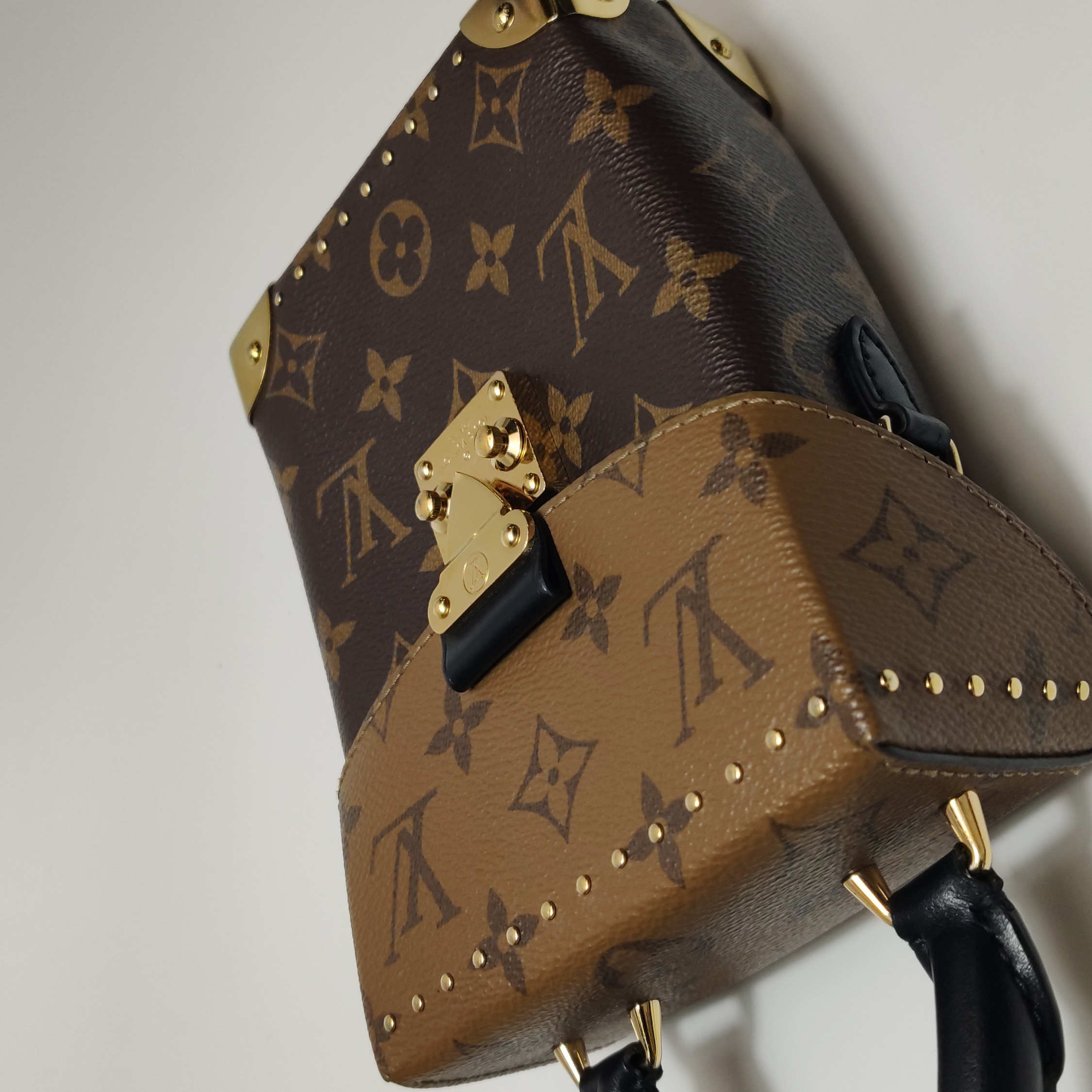 Louis Vuitton(LV) Camera Box NM Handbag Studded Reverse Monogram Canvas — photo 11 of 14