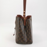 Louis Vuitton(LV) NeoNoe Handbag Monogram Canvas with Leather MM — thumbnail 3
