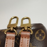 Louis Vuitton(LV) NeoNoe Handbag Monogram Canvas with Leather MM — thumbnail 11