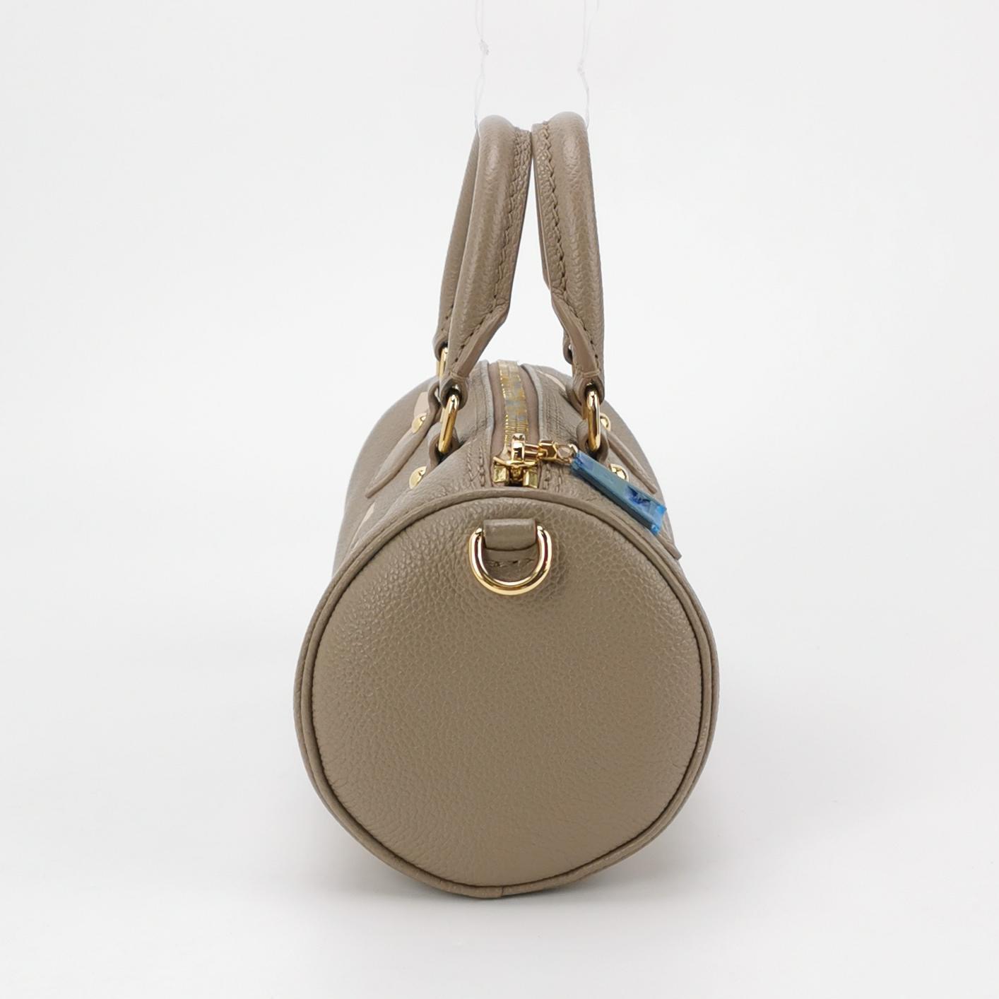 Louis Vuitton(LV) Papillon Handbag Bicolor Monogram Empreinte Giant BB — photo 4 of 13
