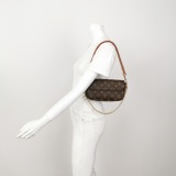 Louis Vuitton(LV) Ivy Wallet on Chain Monogram Canvas — thumbnail 2