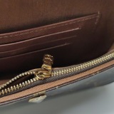Louis Vuitton(LV) Ivy Wallet on Chain Monogram Canvas — thumbnail 10