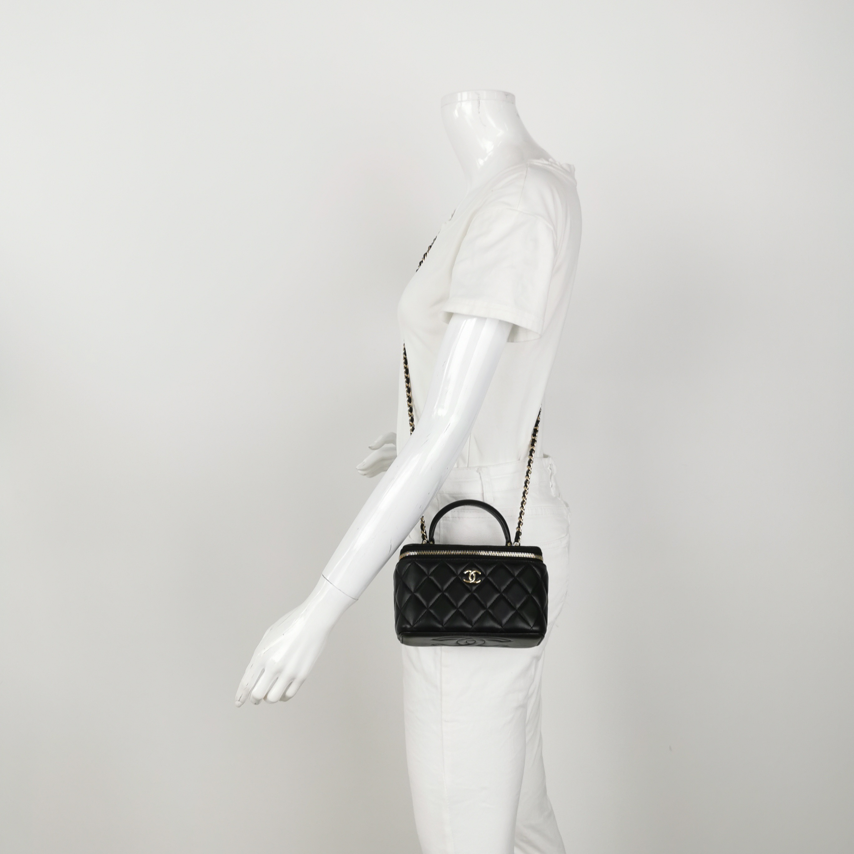 Chanel Classic Top Handle Vanity Case with Chain Quilted Lambskin Small — alternate view