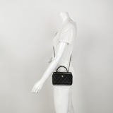 Chanel Classic Top Handle Vanity Case with Chain Quilted Lambskin Small — thumbnail 2