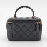 Chanel Classic Top Handle Vanity Case with Chain Quilted Lambskin Small — thumbnail 5