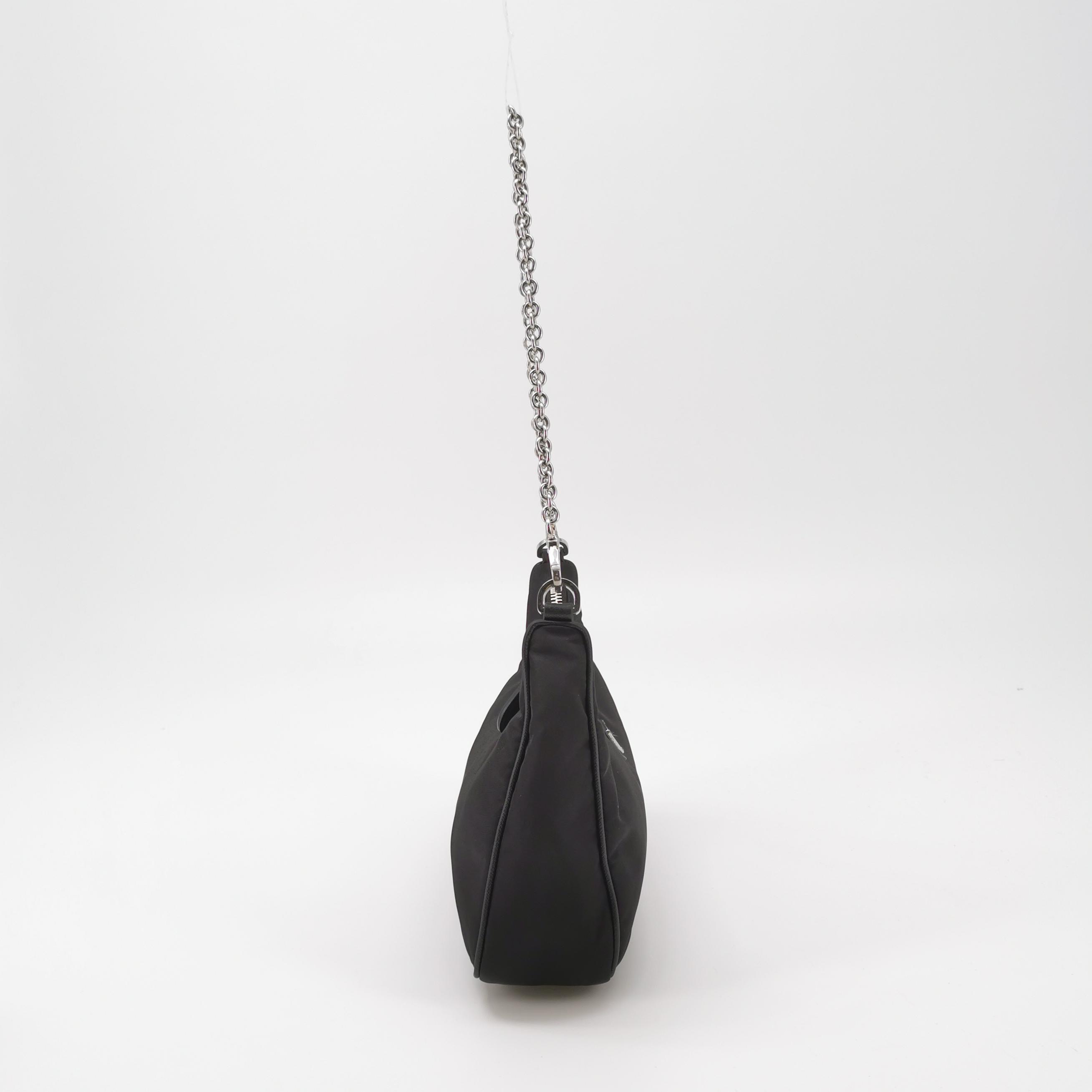 Prada Re-Edition 2005 Shoulder Bag Tessuto Small — photo 4 of 19