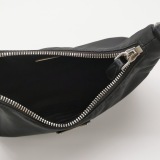 Prada Re-Edition 2005 Shoulder Bag Tessuto Small — thumbnail 9