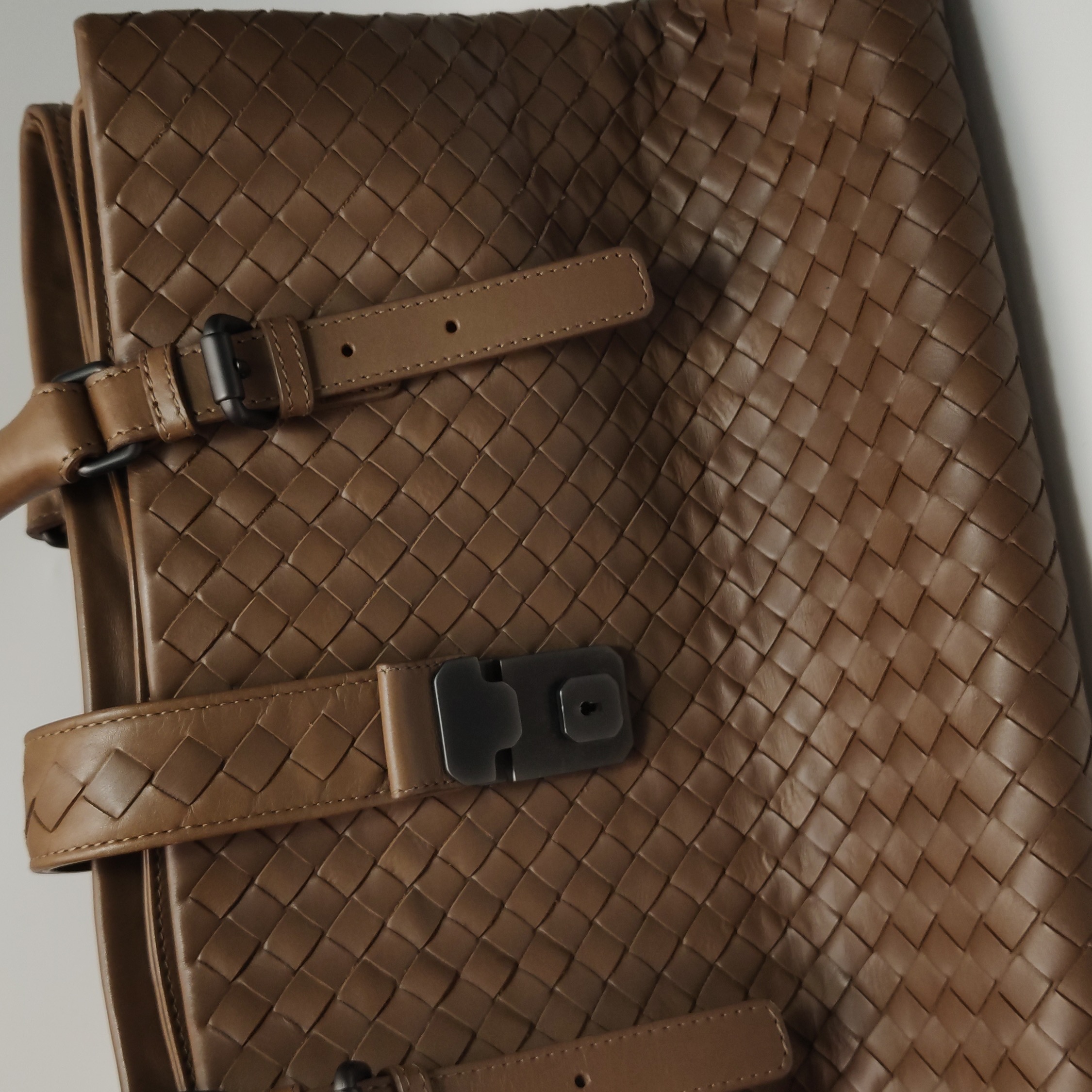 Bottega Veneta Roma Bag Intrecciato Nappa Large — photo 24 of 26