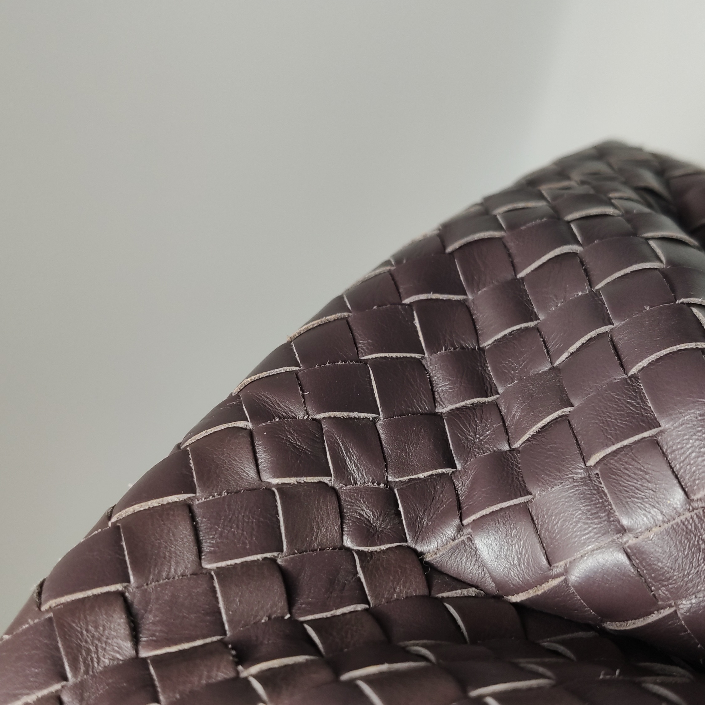 Bottega Veneta Roma Bag Intrecciato Nappa Large — photo 20 of 24