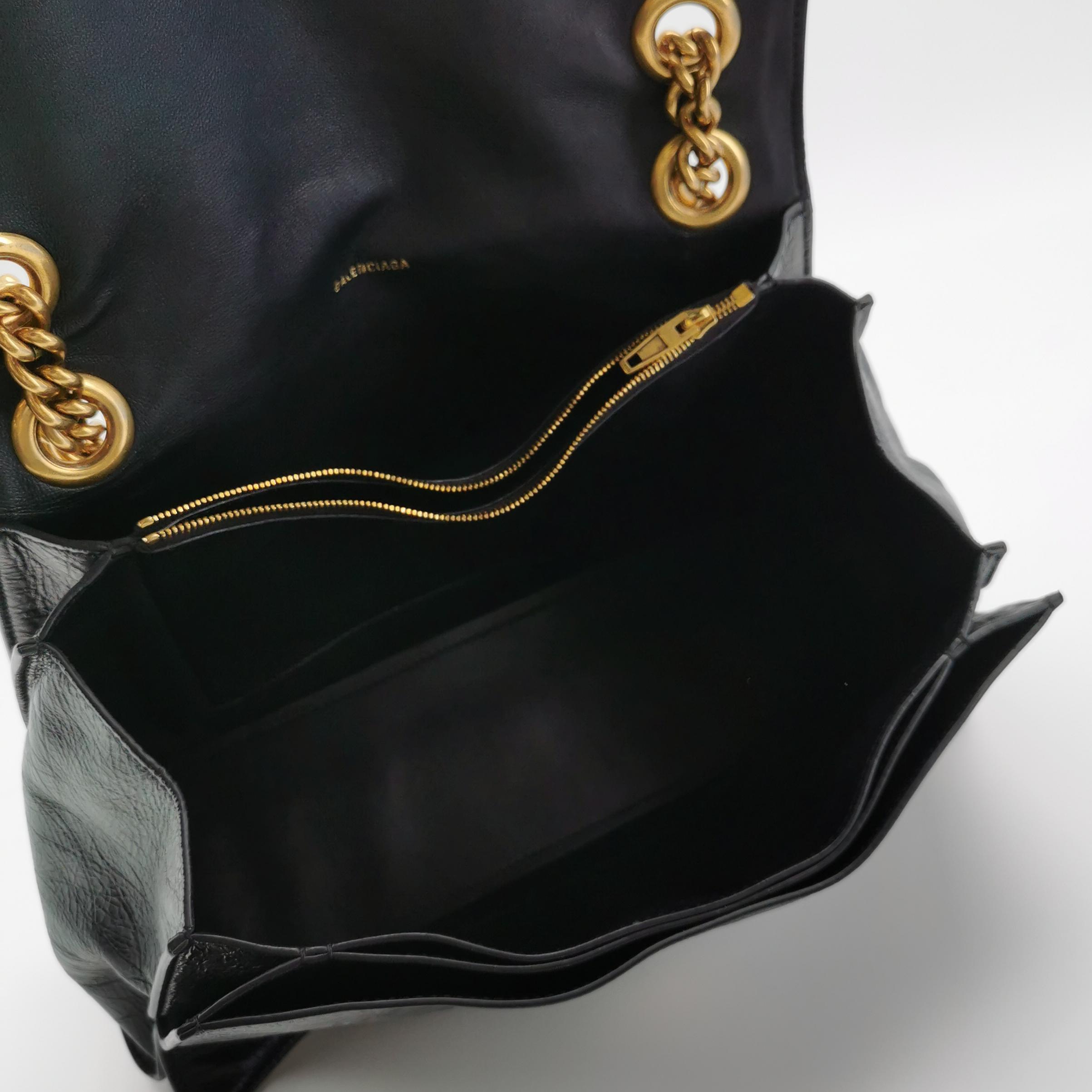 Balenciaga Crush Chain Flap Bag Leather Medium — photo 7 of 19