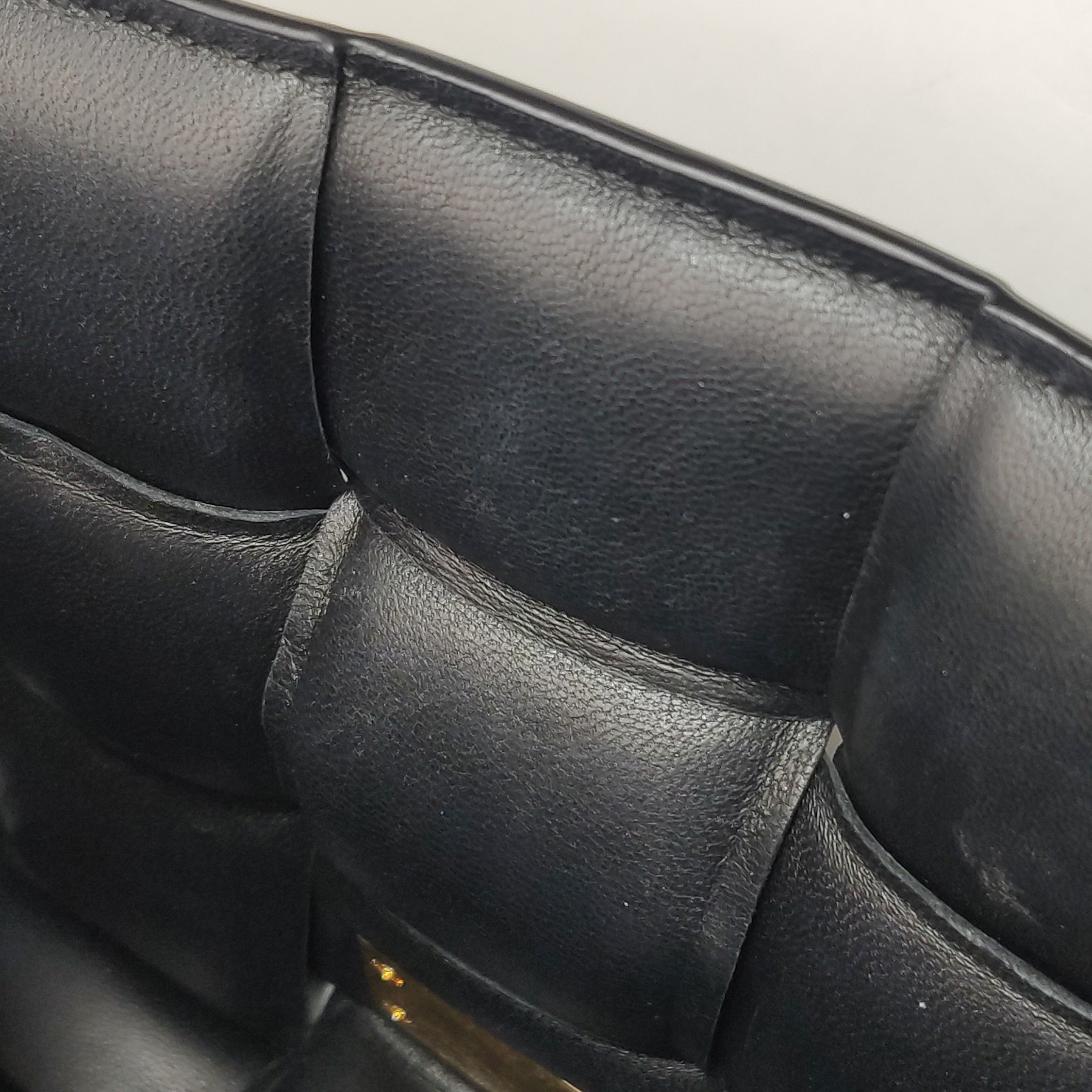 Bottega Veneta Cassette Crossbody Bag Padded Maxi Intrecciato Leather — photo 16 of 25