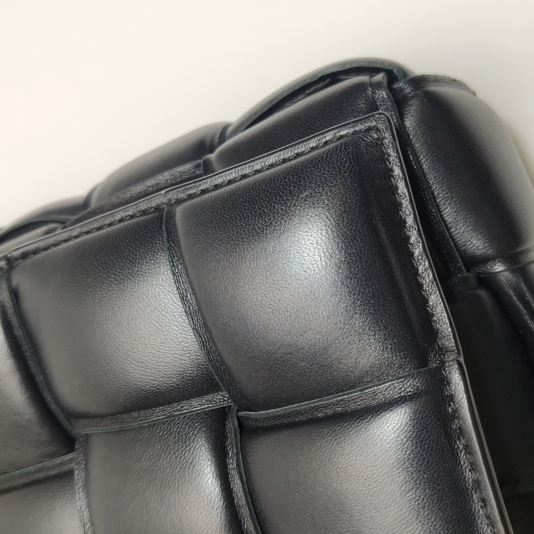 Bottega Veneta Cassette Crossbody Bag Padded Maxi Intrecciato Leather — photo 18 of 25