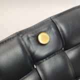 Bottega Veneta Cassette Crossbody Bag Padded Maxi Intrecciato Leather — thumbnail 14