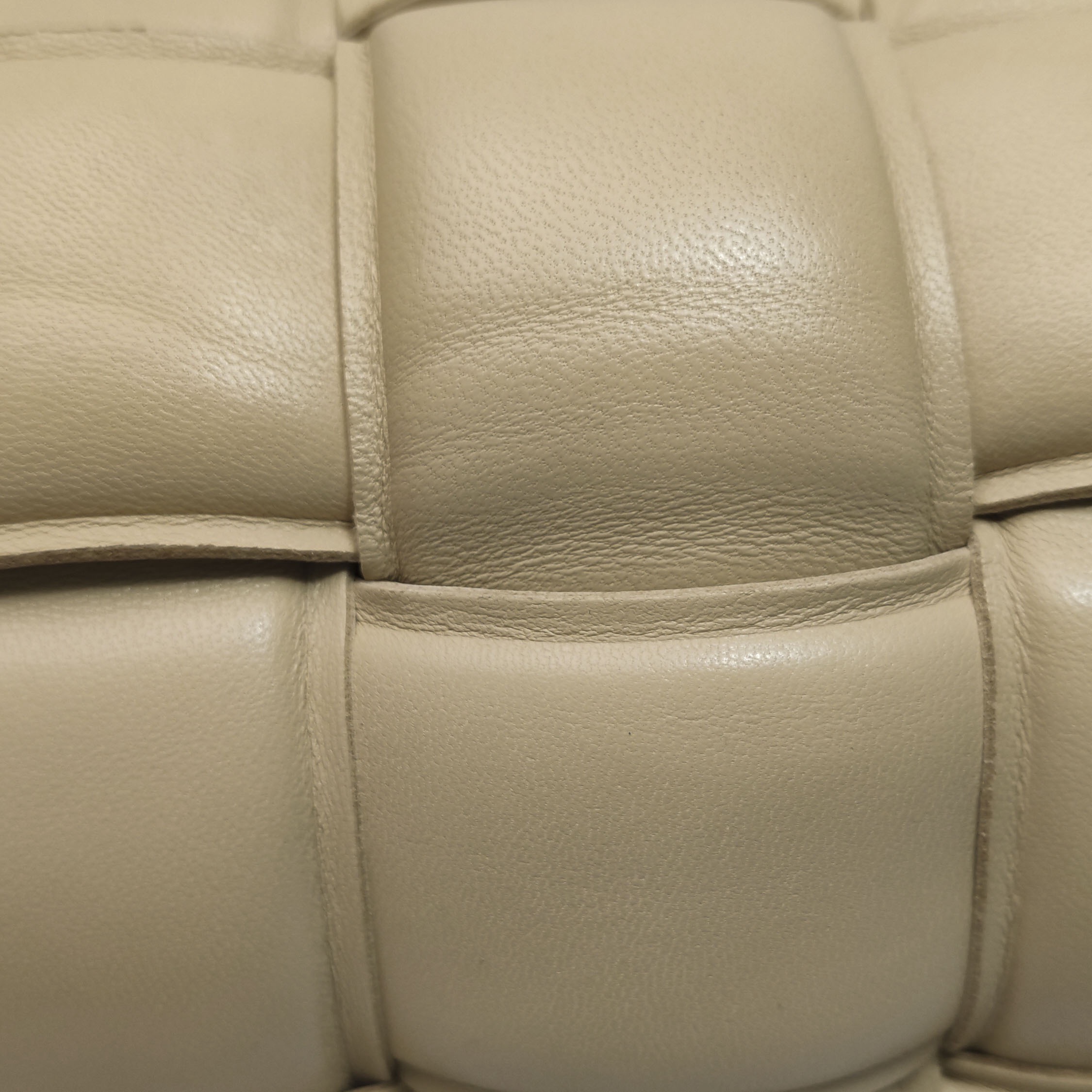 Bottega Veneta Cassette Crossbody Bag Padded Maxi Intrecciato Leather — photo 14 of 19