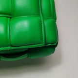 Bottega Veneta Cassette Crossbody Bag Padded Maxi Intrecciato Leather — thumbnail 19