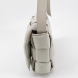 Bottega Veneta Cassette Crossbody Bag Padded Maxi Intrecciato Leather — thumbnail 3