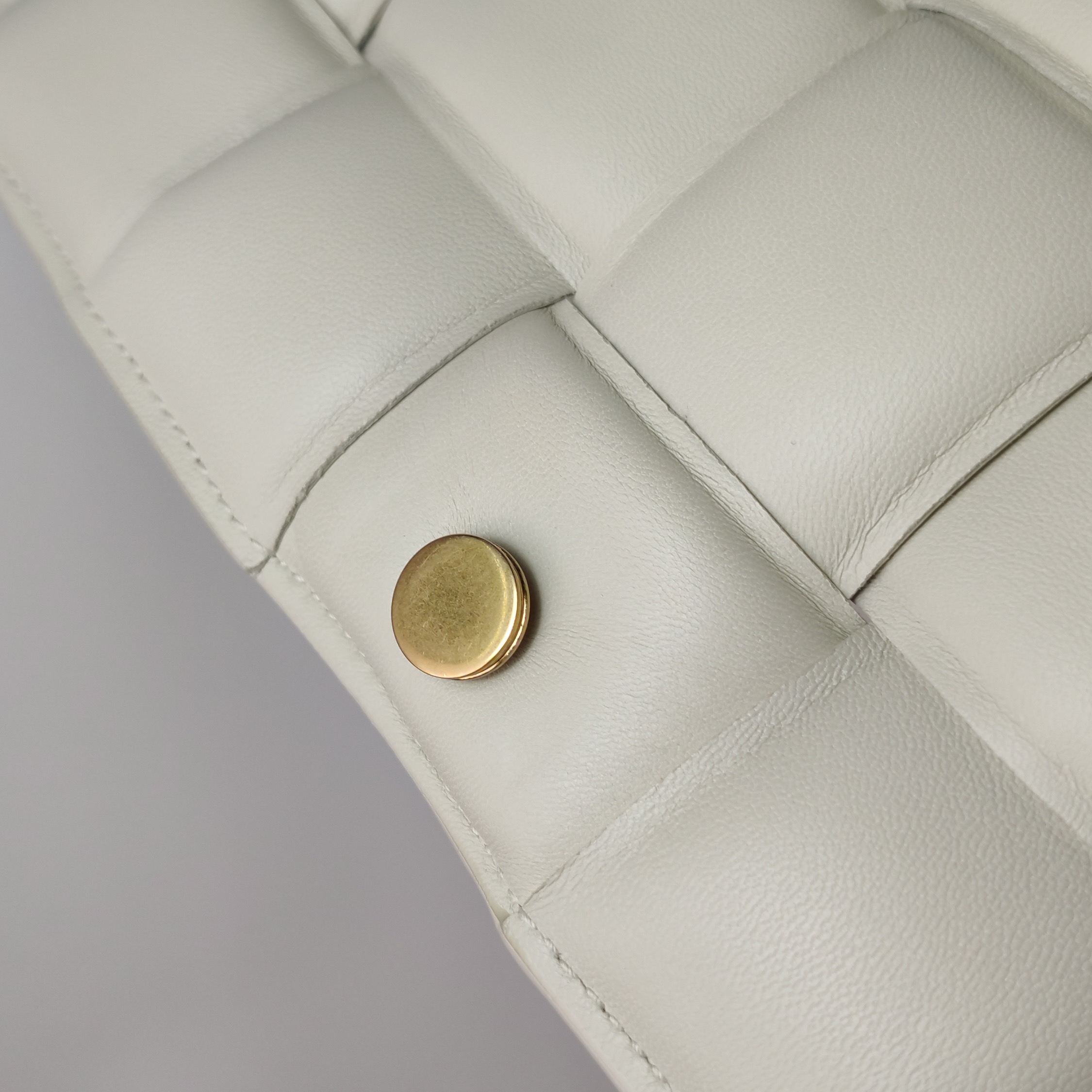 Bottega Veneta Cassette Crossbody Bag Padded Maxi Intrecciato Leather — photo 11 of 25