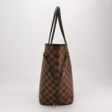Louis Vuitton(LV) Neverfull Tote Damier MM — thumbnail 4