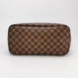 Louis Vuitton(LV) Neverfull Tote Damier MM — thumbnail 7
