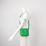 Bottega Veneta Cassette Camera Crossbody Bag Maxi Intrecciato Leather Mini — thumbnail 2