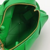 Bottega Veneta Cassette Camera Crossbody Bag Maxi Intrecciato Leather Mini — thumbnail 7