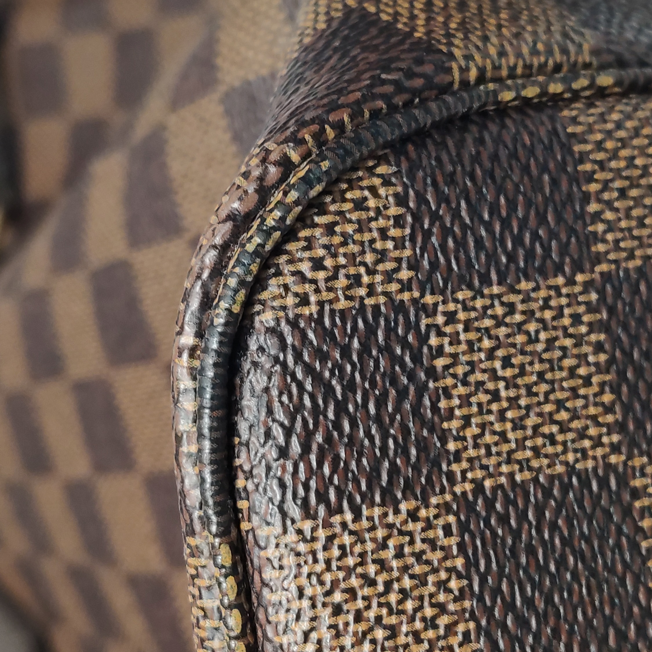 Louis Vuitton(LV) Neverfull NM Tote Damier MM — photo 19 of 21