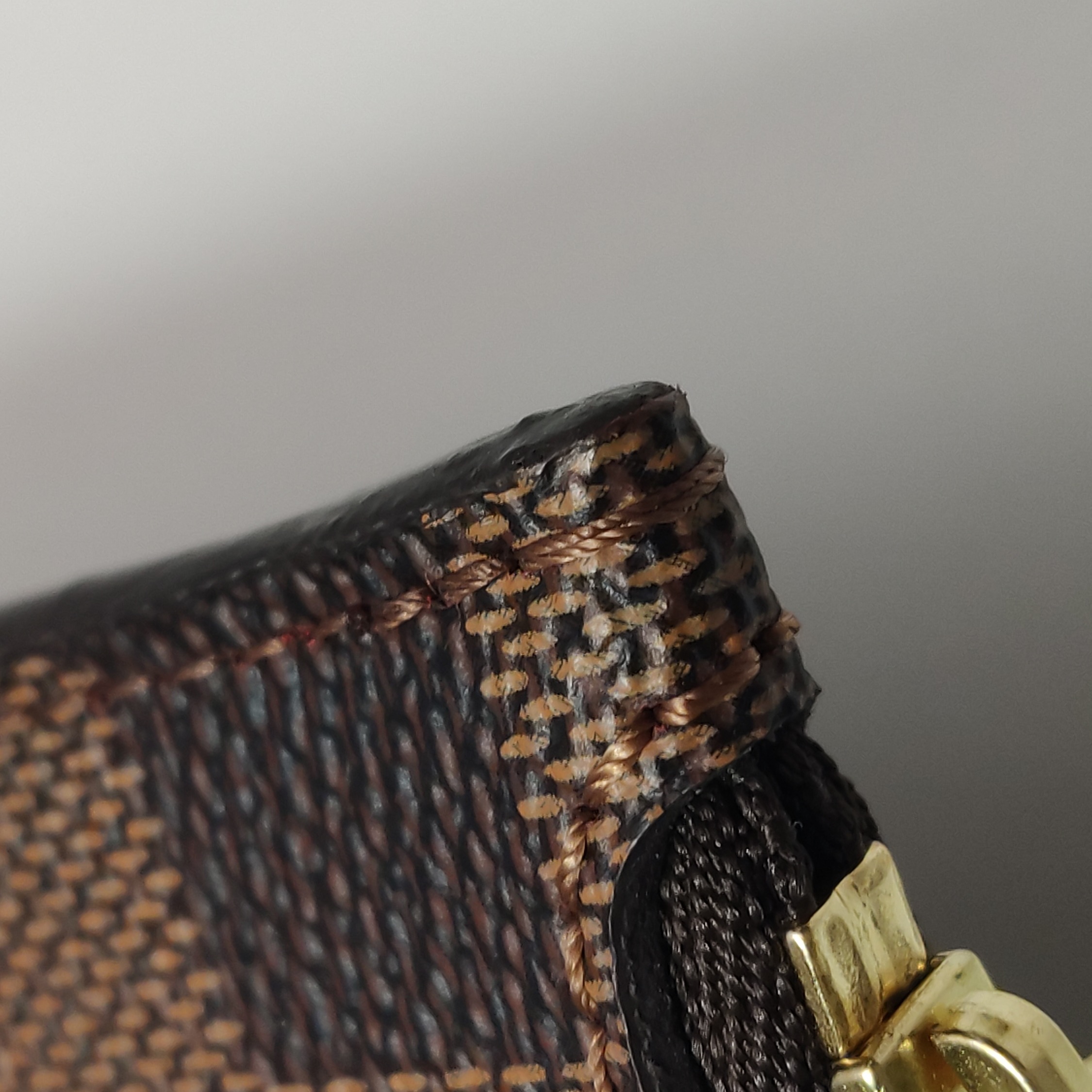 Louis Vuitton(LV) Neverfull NM Tote Damier MM — photo 18 of 21