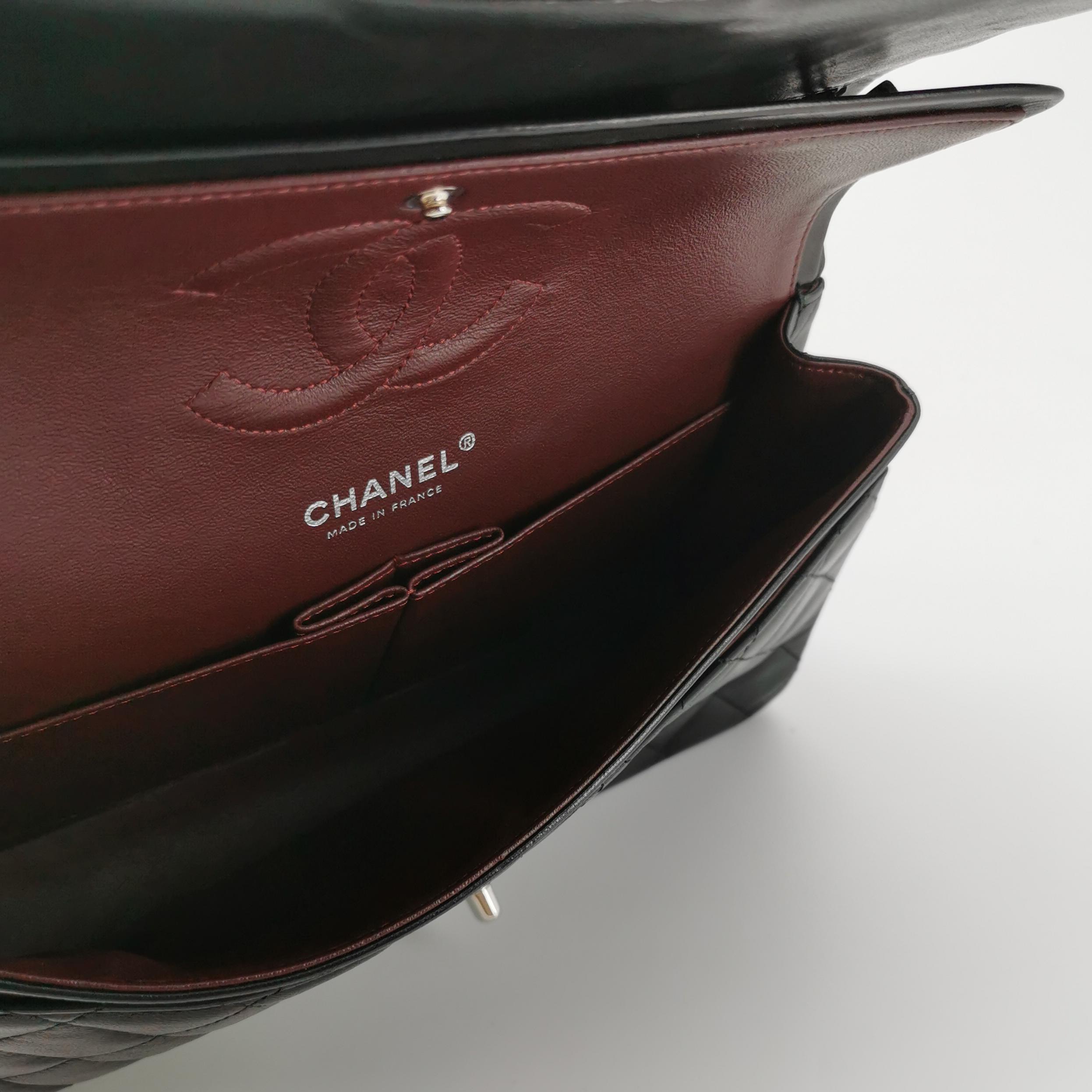 Chanel Classic Double Flap Bag Quilted Lambskin Medium — photo 7 of 15