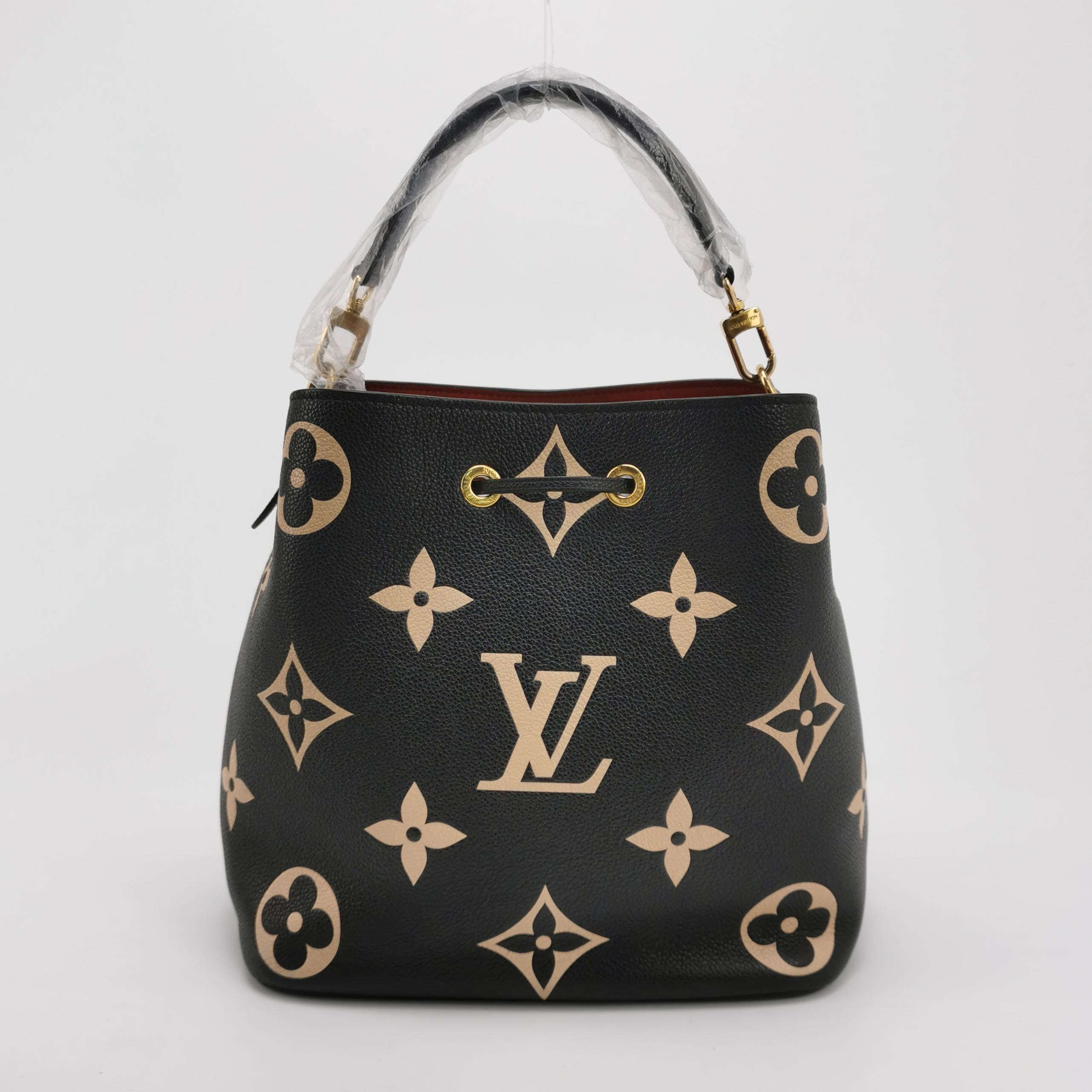 Louis Vuitton(LV) NeoNoe Handbag Bicolor Monogram Empreinte Giant MM — photo 6 of 16