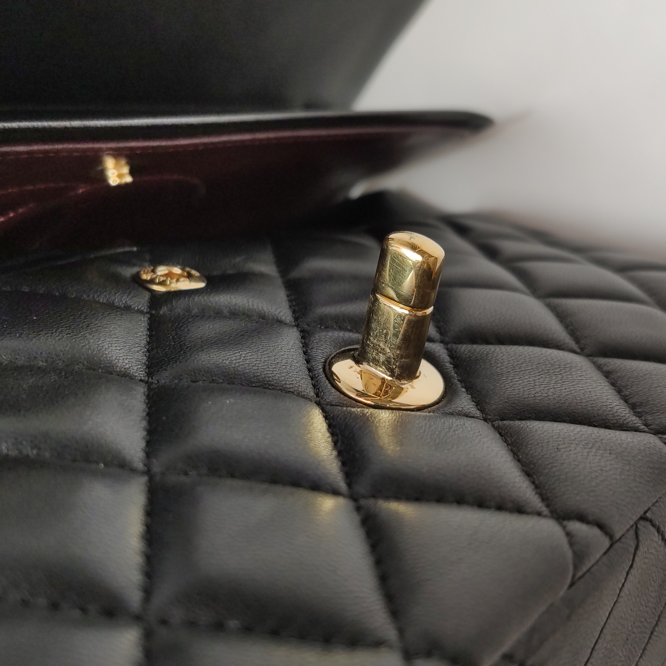 Chanel Classic Double Flap Bag Quilted Caviar Medium — photo 13 of 14