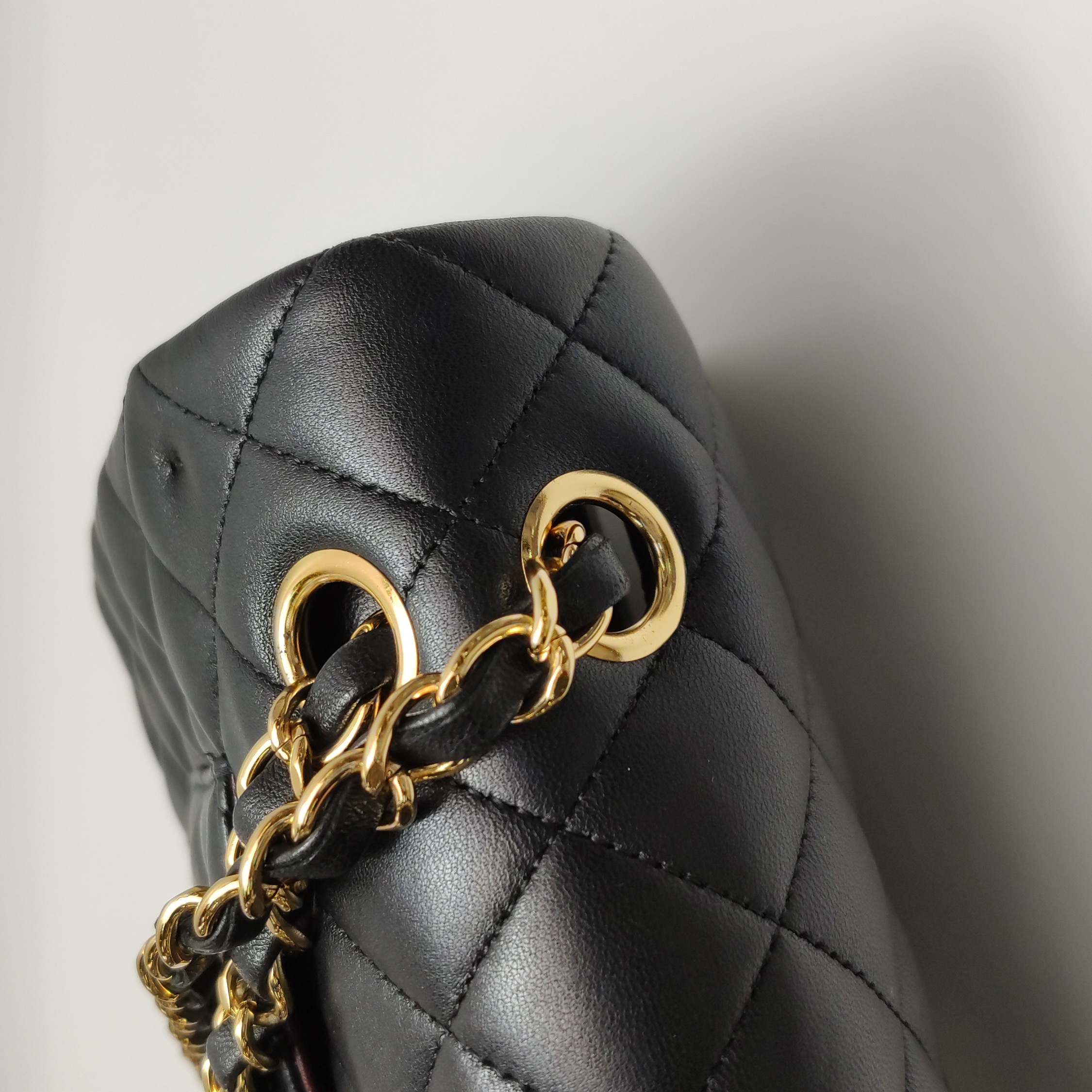 Chanel Classic Double Flap Bag Quilted Caviar Medium — photo 10 of 14