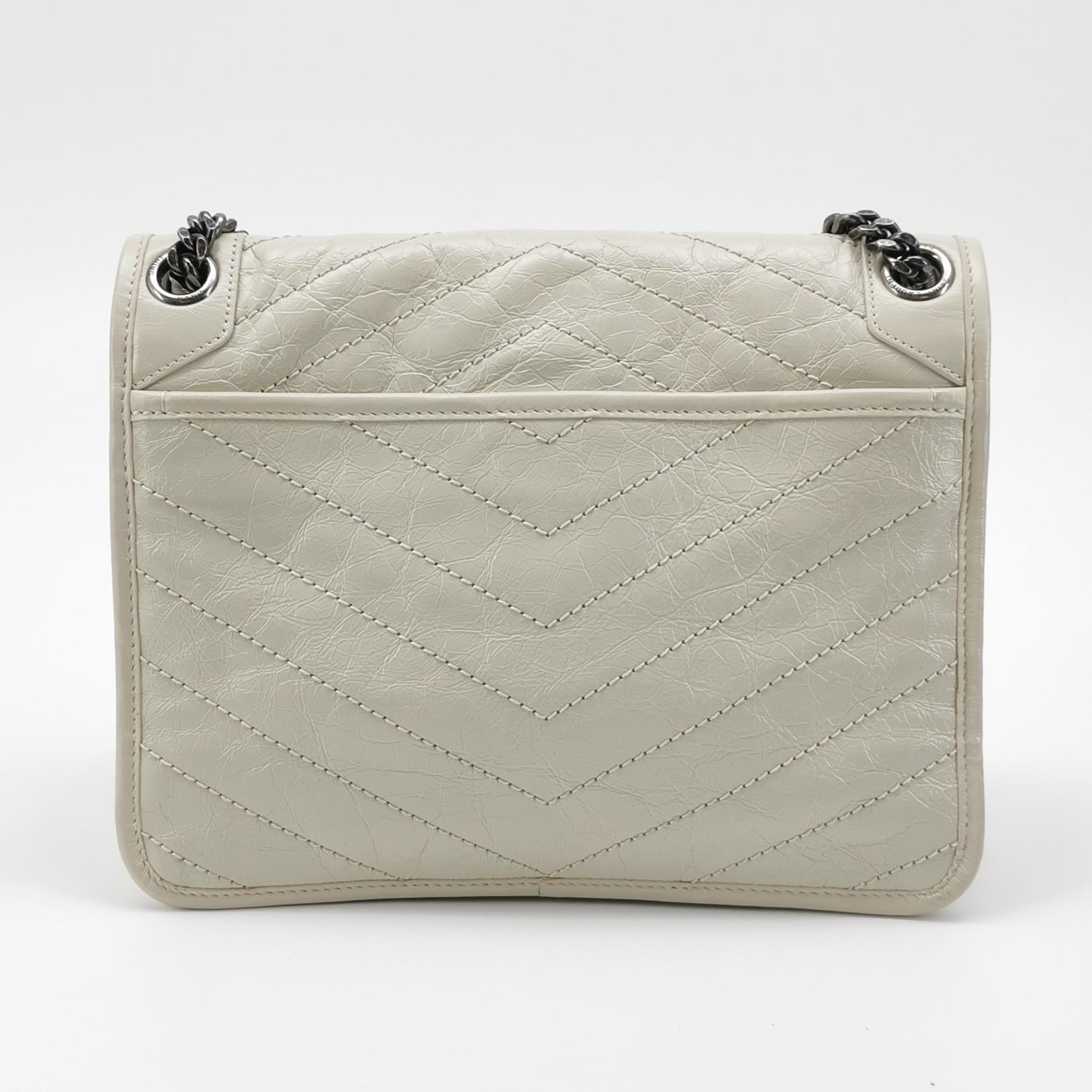 Saint Laurent Niki Chain Flap Bag Matelasse Chevron Leather Medium — photo 5 of 20