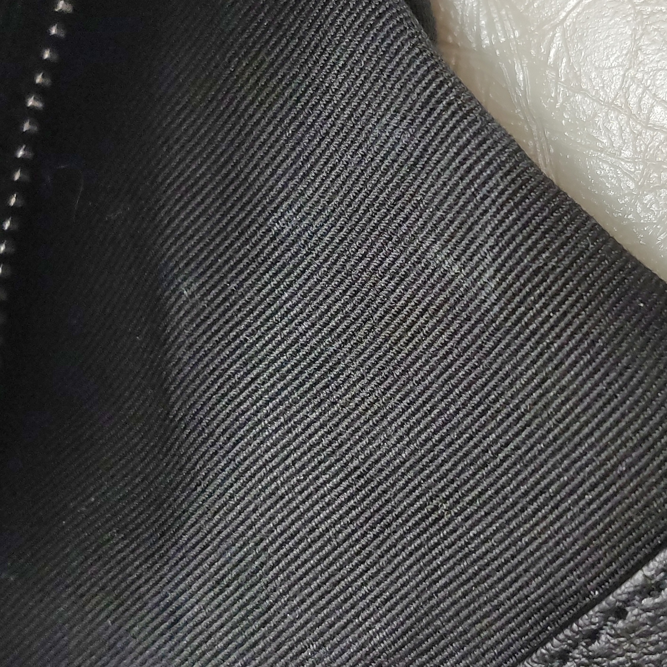 Saint Laurent Niki Chain Flap Bag Matelasse Chevron Leather Medium — photo 20 of 20