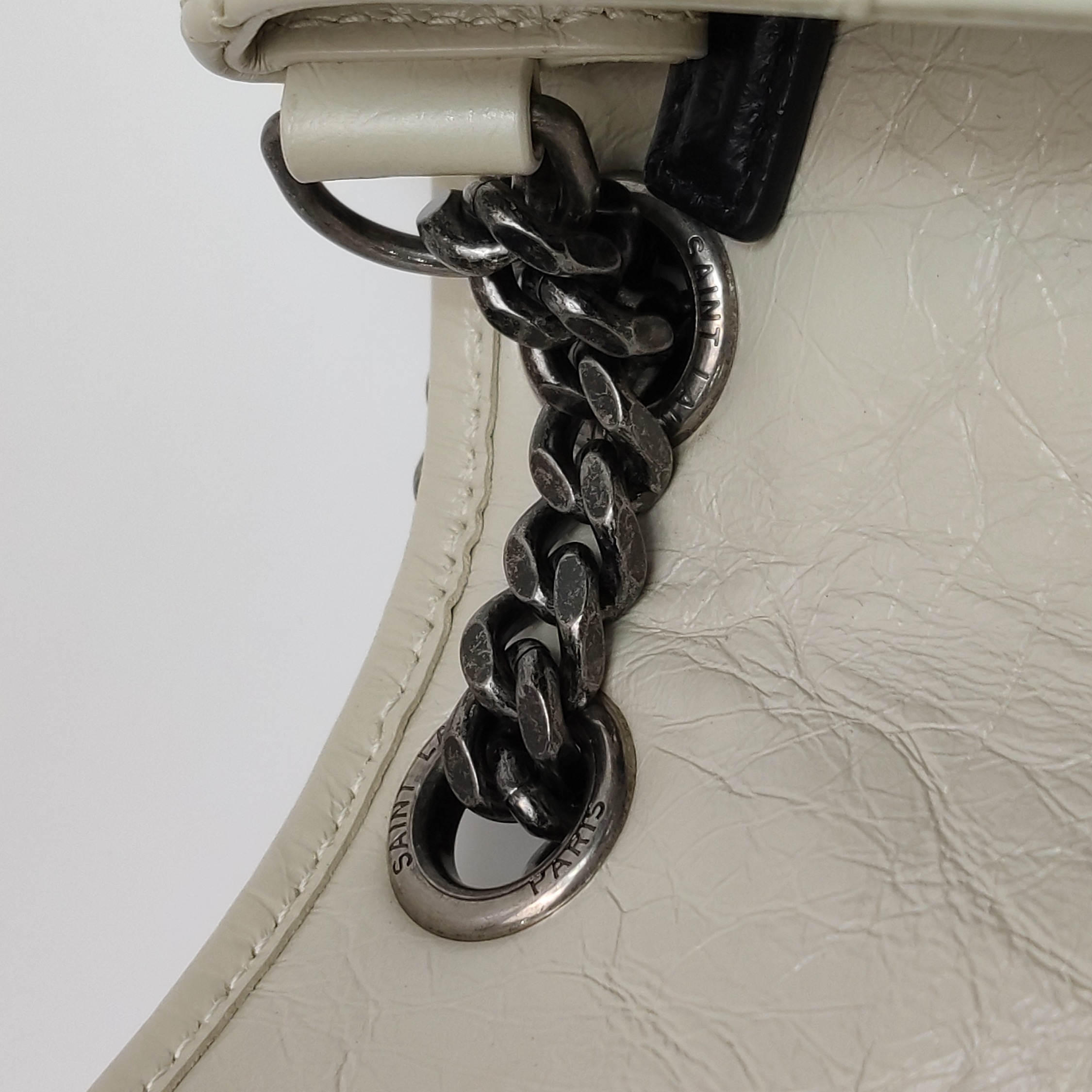 Saint Laurent Niki Chain Flap Bag Matelasse Chevron Leather Medium — photo 9 of 20