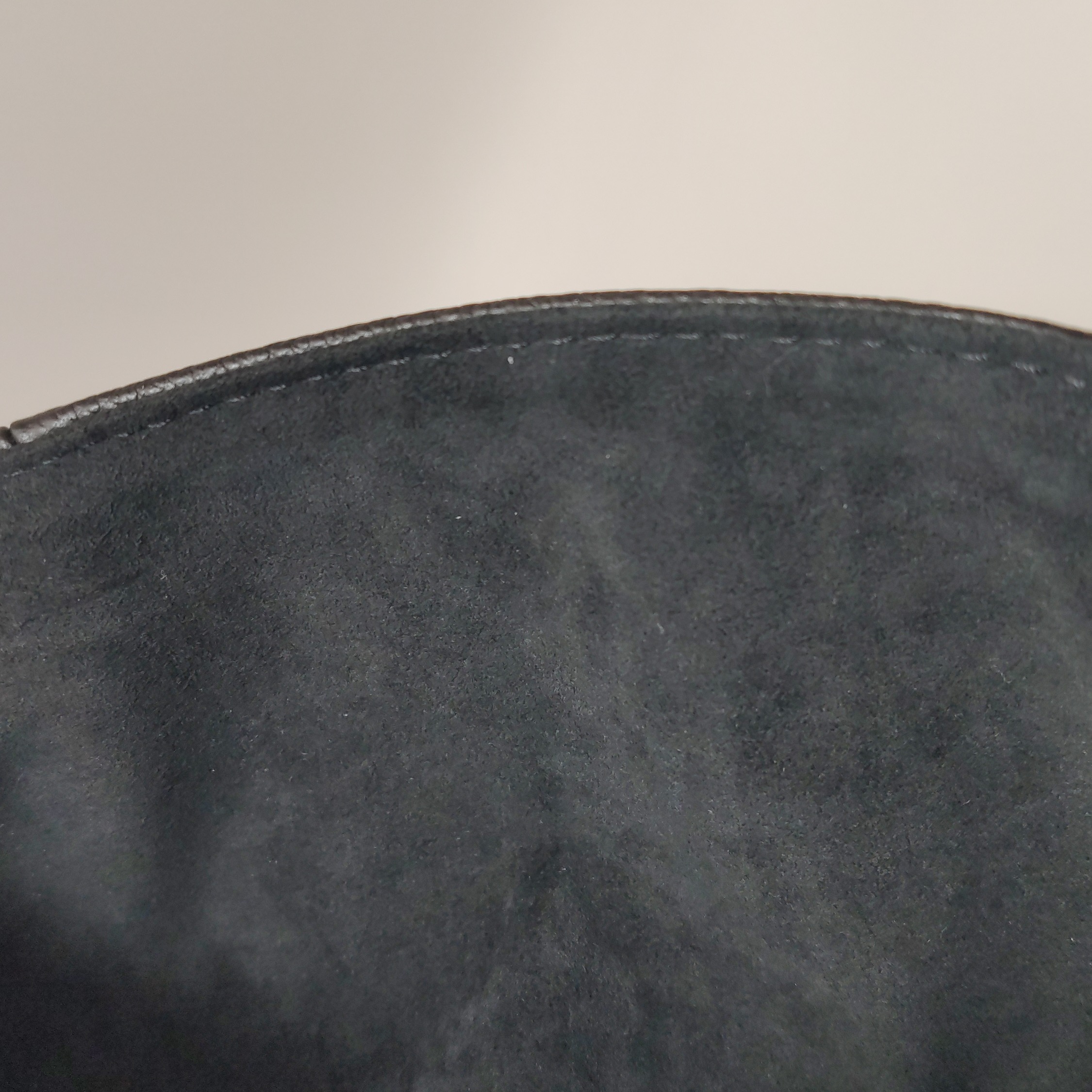 Louis Vuitton(LV) Favorite NM Handbag Monogram Empreinte Giant — photo 12 of 13