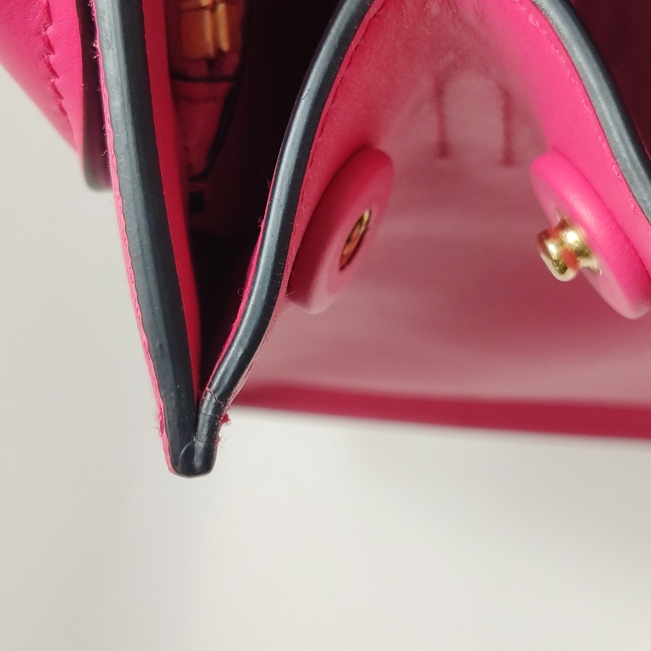 Prada Monochrome Tote Saffiano with City Calf Small — photo 22 of 25
