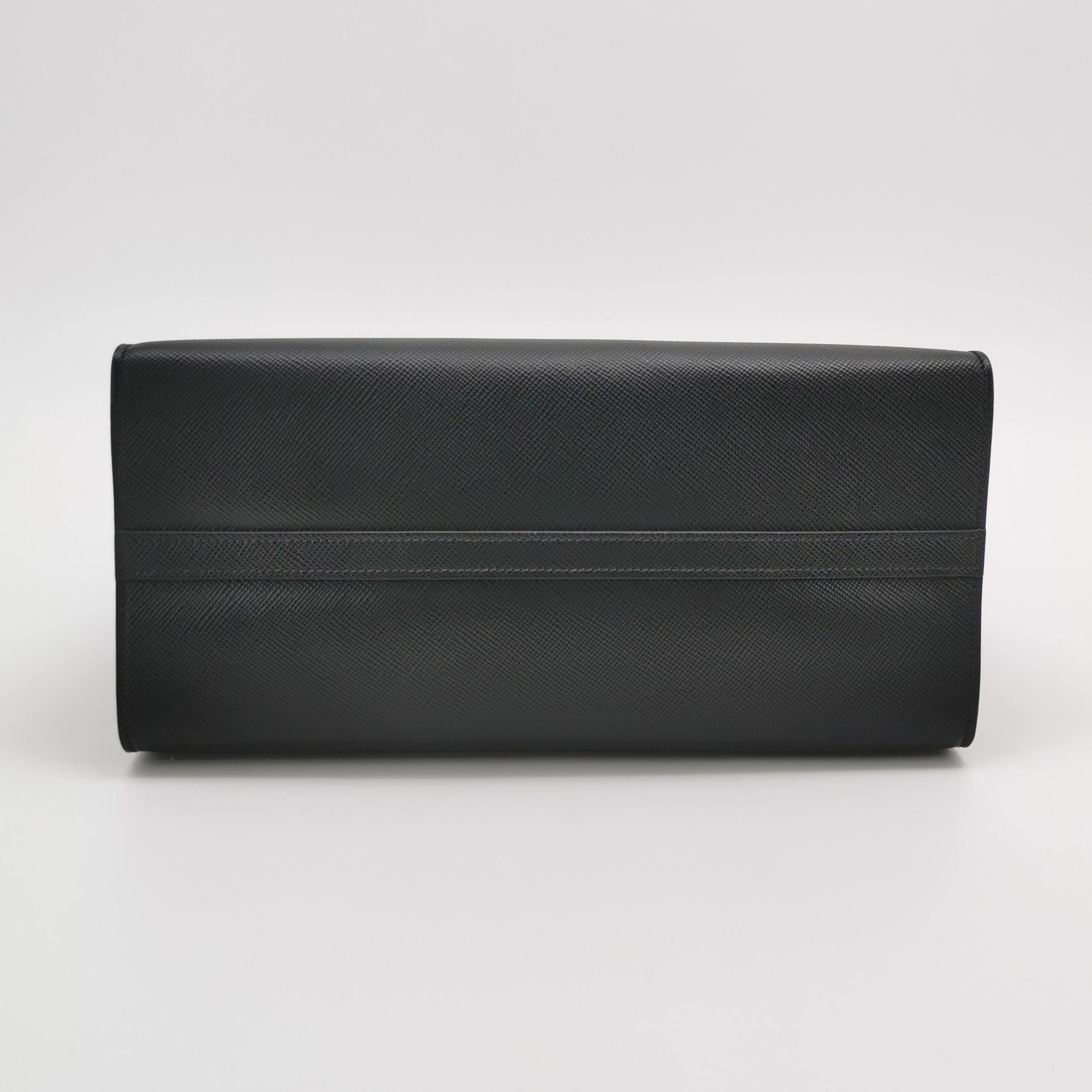 Prada Monochrome Tote Saffiano with City Calf Medium — photo 7 of 17